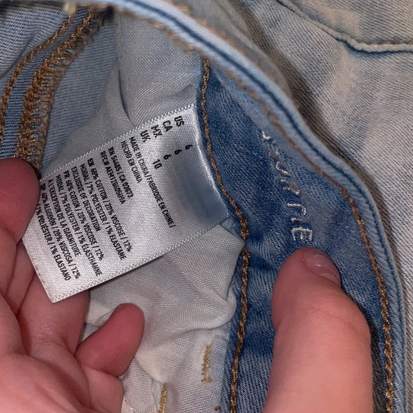 american eagle jean shorts - Picture 6 of 7